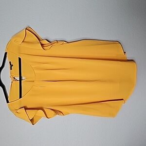 Le Rouge Romantic Flirty Sweet Twee Girly Workplace 2X yellow flutter sleeve top